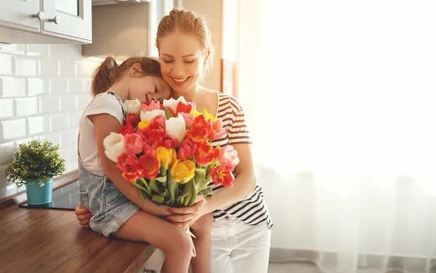 Najpiękniejsze cytaty o relacji matki i córki - wzruszające mądrości życiowe Najpiękniejsze cytaty o relacji matki i córki - wzruszające mądrości życiowe