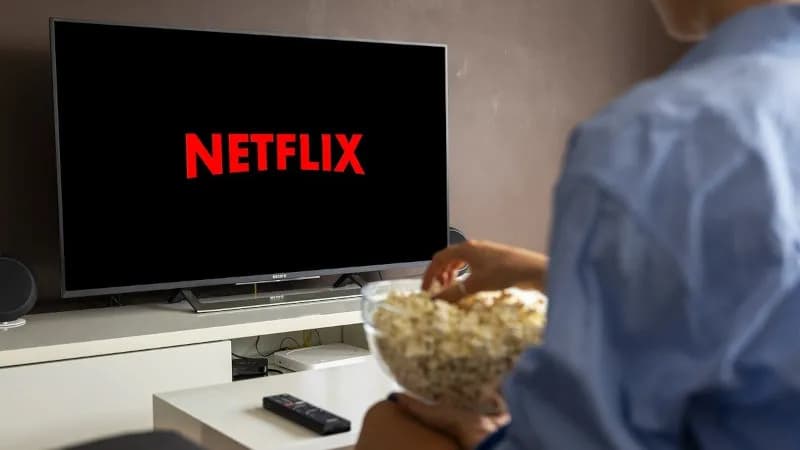 Trendy streamingowe w Polsce na zimę: co warto oglądać i na jakich platformach? Trendy streamingowe w Polsce na zimę: co warto oglądać i na jakich platformach?